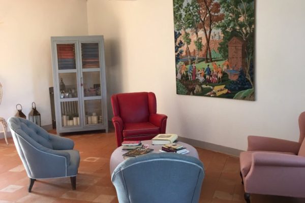 Il salotto colorato
